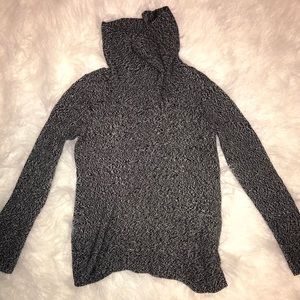 CALVIN KLEIN SWEATER